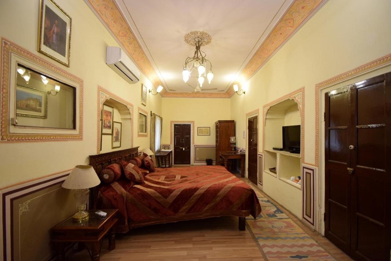 Hotel Hari Mahal Palace By Pachar Group à Jaipur Extérieur photo