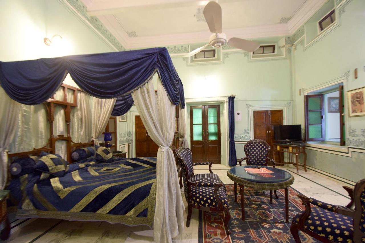 Hotel Hari Mahal Palace By Pachar Group à Jaipur Extérieur photo